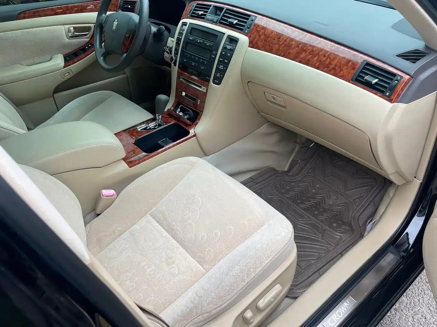 Crown 2005 2.5L Royal — миниатюра 7