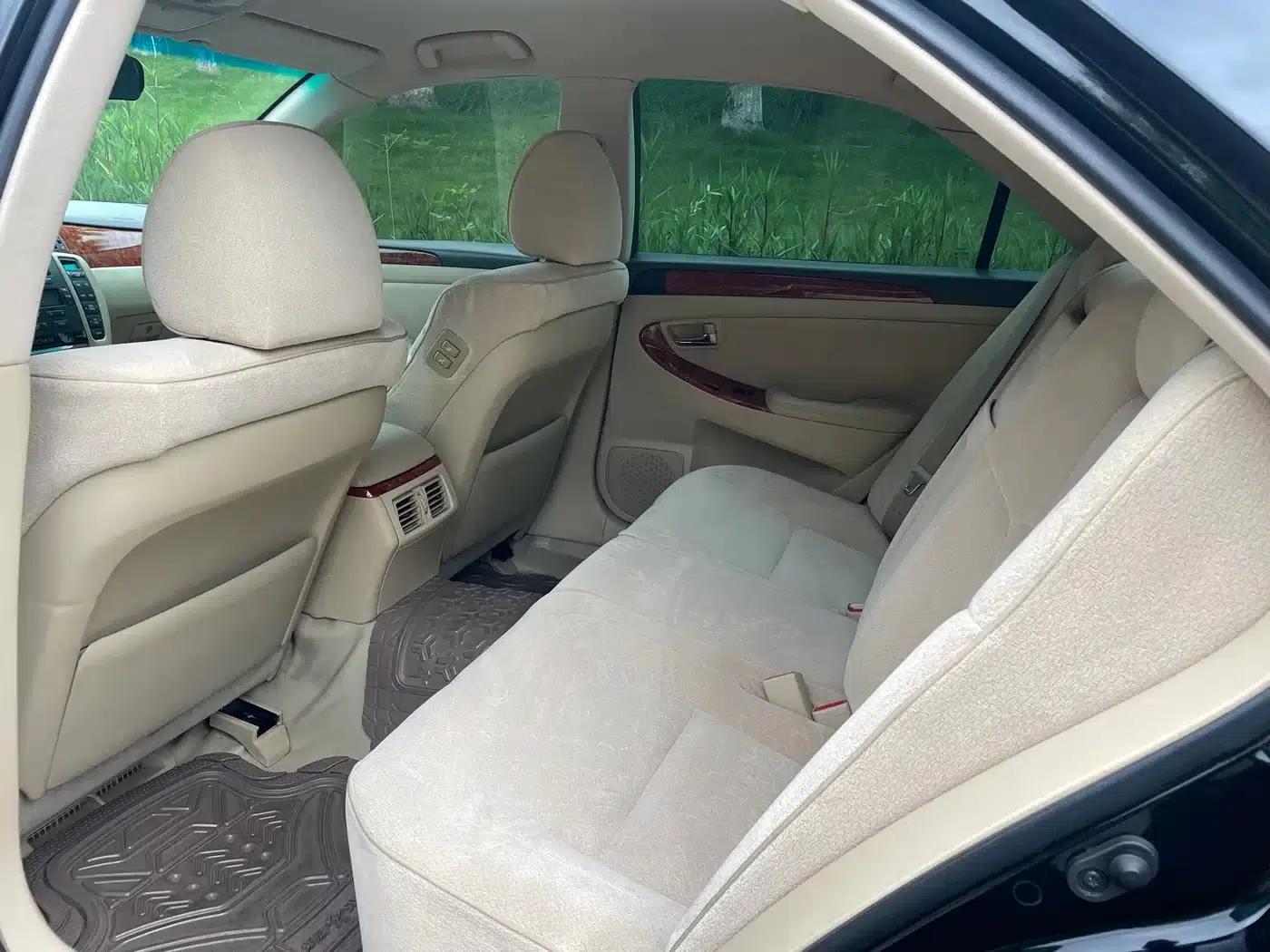 Crown 2005 2.5L Royal — миниатюра 8