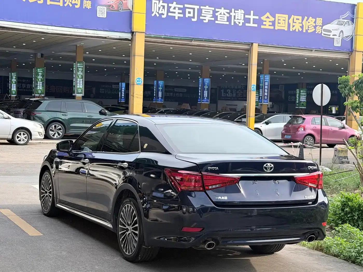 Crown 2018 2.0T Sport Edition — миниатюра 12