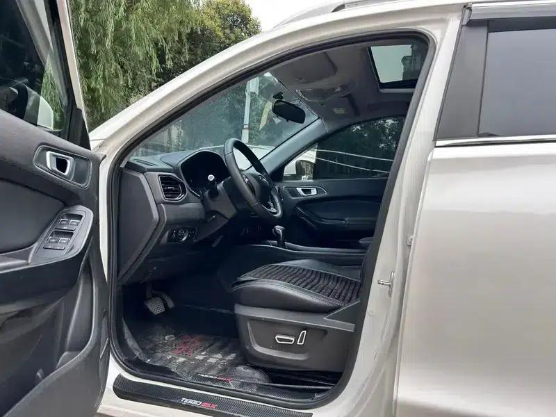 Chery Tiggo 5x 2019 HERO 1.5L CVT Luxury Edition — миниатюра 8