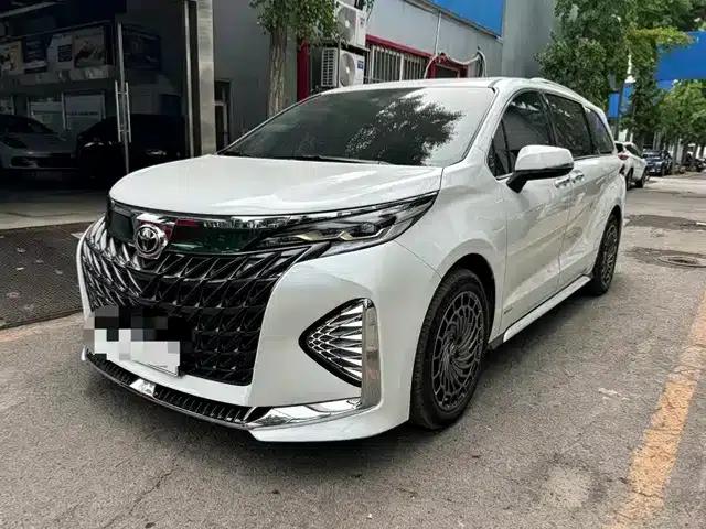 2024 Grevia 2.5L Hybrid Comfort Edition
