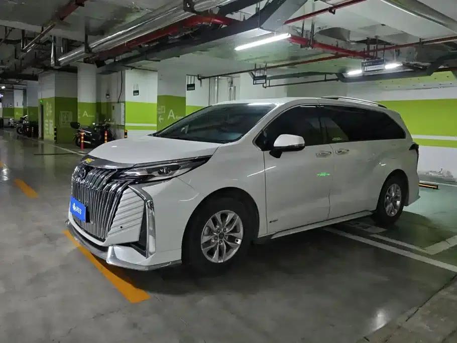 2024 Grevia 2.5L Hybrid Comfort Edition — миниатюра 1