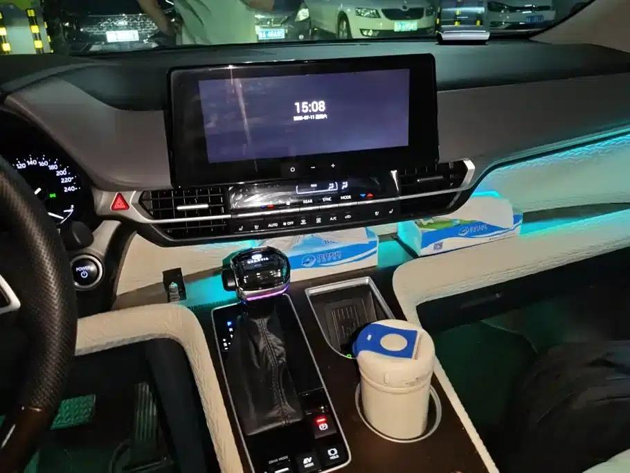 2024 Grevia 2.5L Hybrid Comfort Edition — миниатюра 13