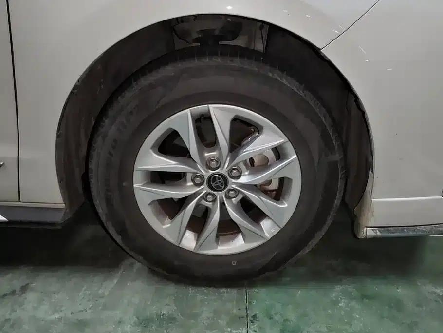 2024 Grevia 2.5L Hybrid Comfort Edition — миниатюра 6