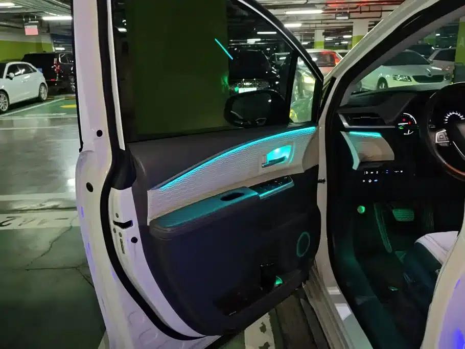2024 Grevia 2.5L Hybrid Comfort Edition — миниатюра 7