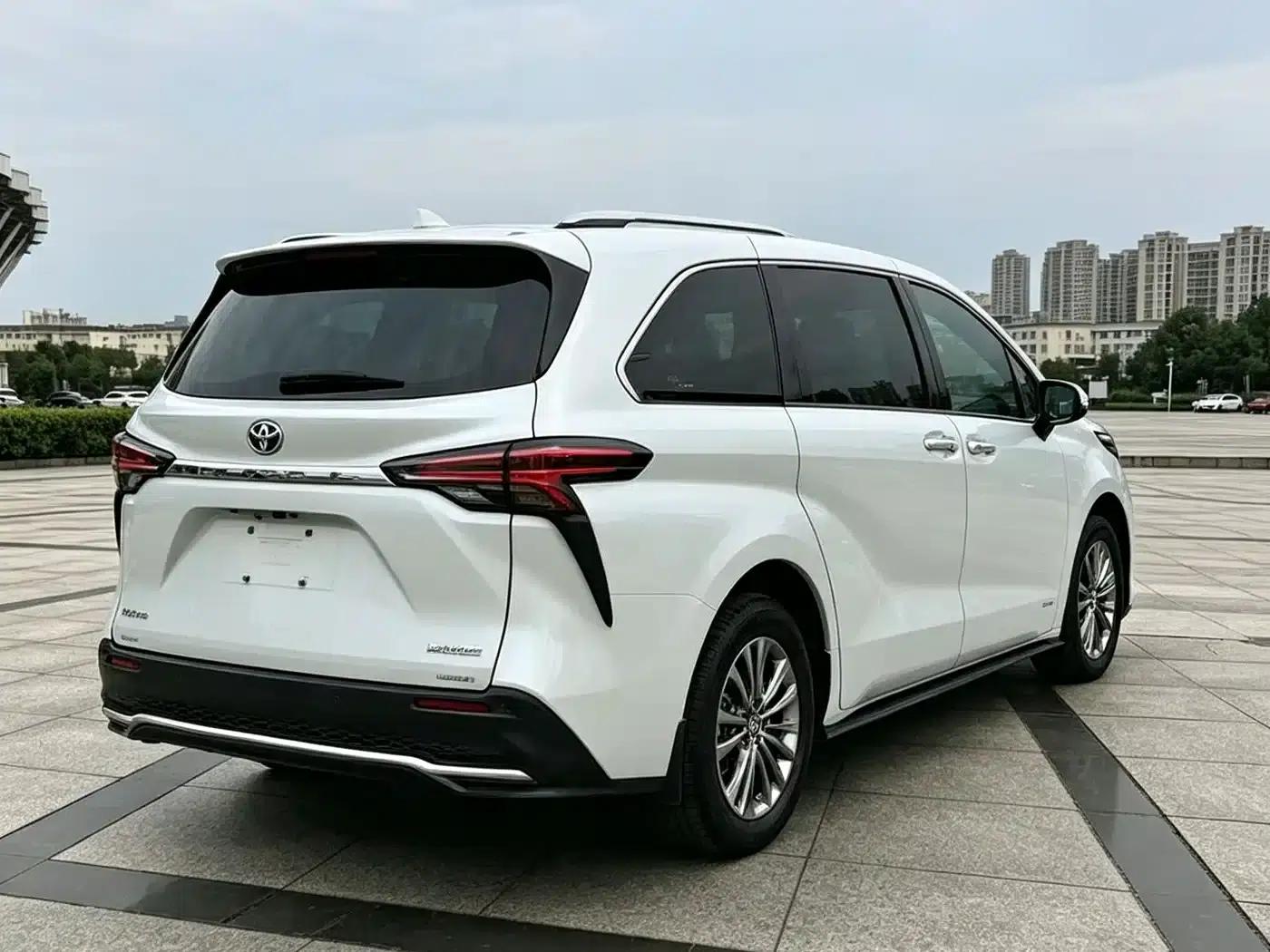 2024 Grevia 2.5L Hybrid Flagship ULTRA Edition — миниатюра 5