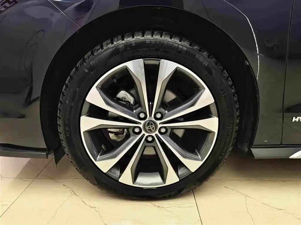 2023 Grevia 2.5L Hybrid Flagship VIP Edition — миниатюра 8