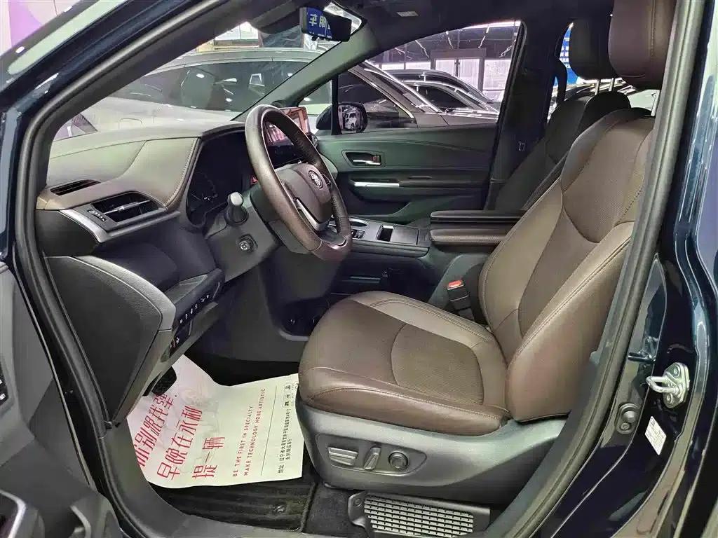 2023 Grevia 2.5L Hybrid Flagship VIP Edition — миниатюра 10
