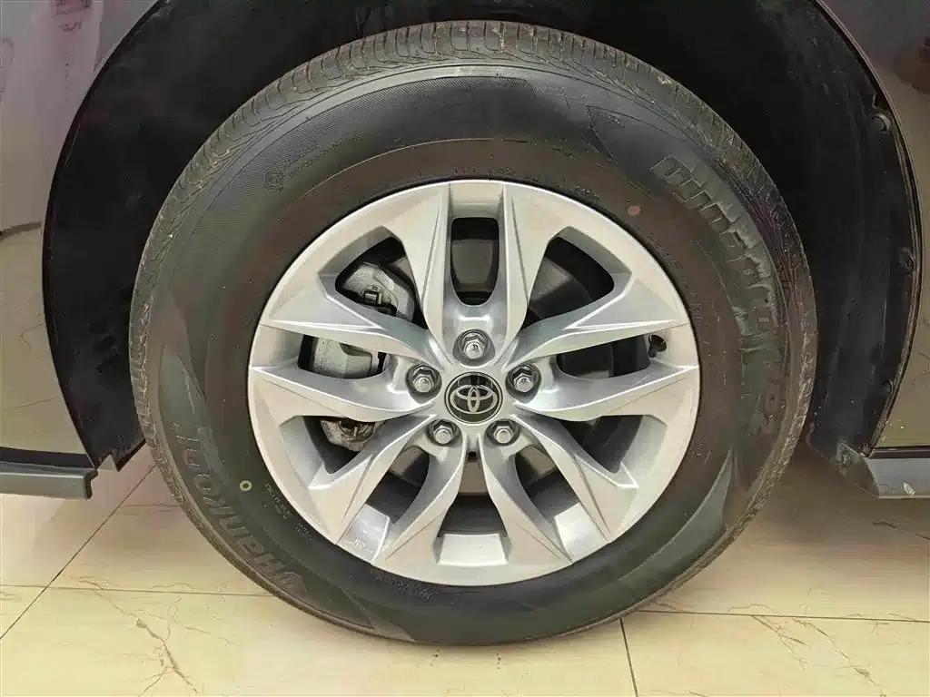 2024 Grevia 2.5L Hybrid Comfort Edition — миниатюра 8