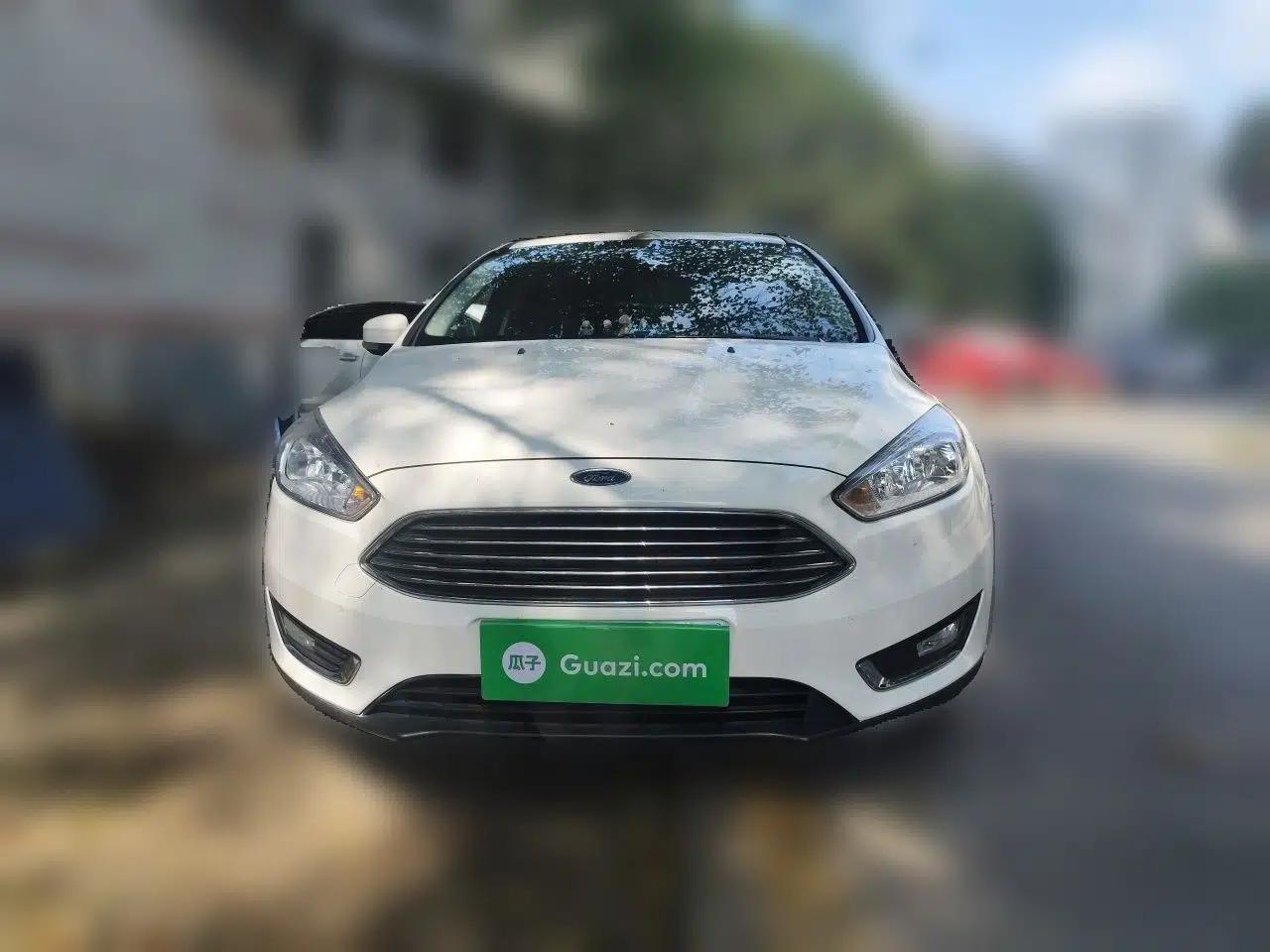 Ford Focus 2017 Sedan 1.6L Automatic Fashion Edition Smart Drive Version — миниатюра 2