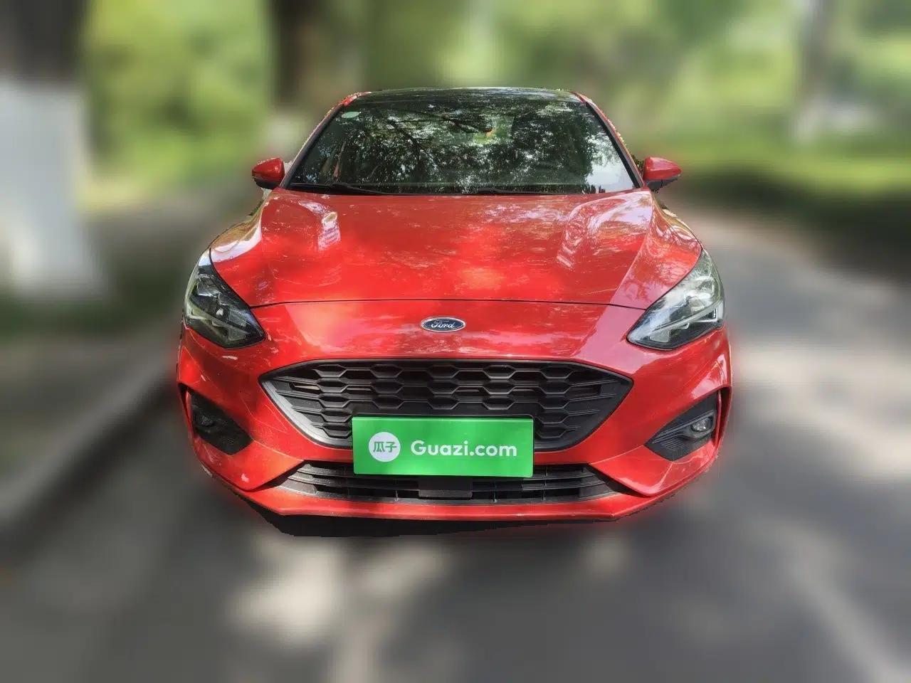 Ford Focus 2019 Sedan EcoBoost 180 Automatic ST Line — миниатюра 2
