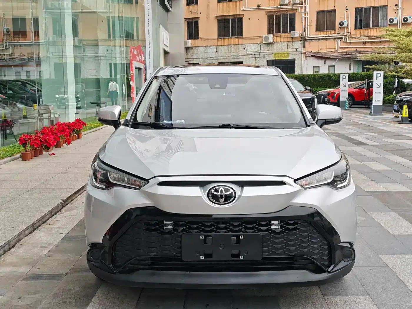 Fenglanda 2022 2.0L CVT Leading Edition — миниатюра 2
