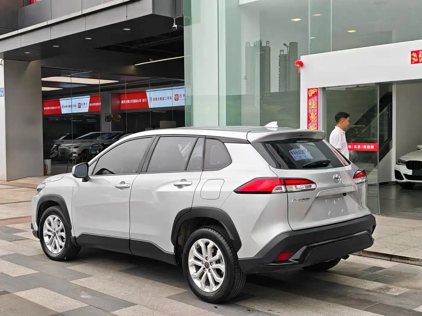 Fenglanda 2022 2.0L CVT Leading Edition — миниатюра 5