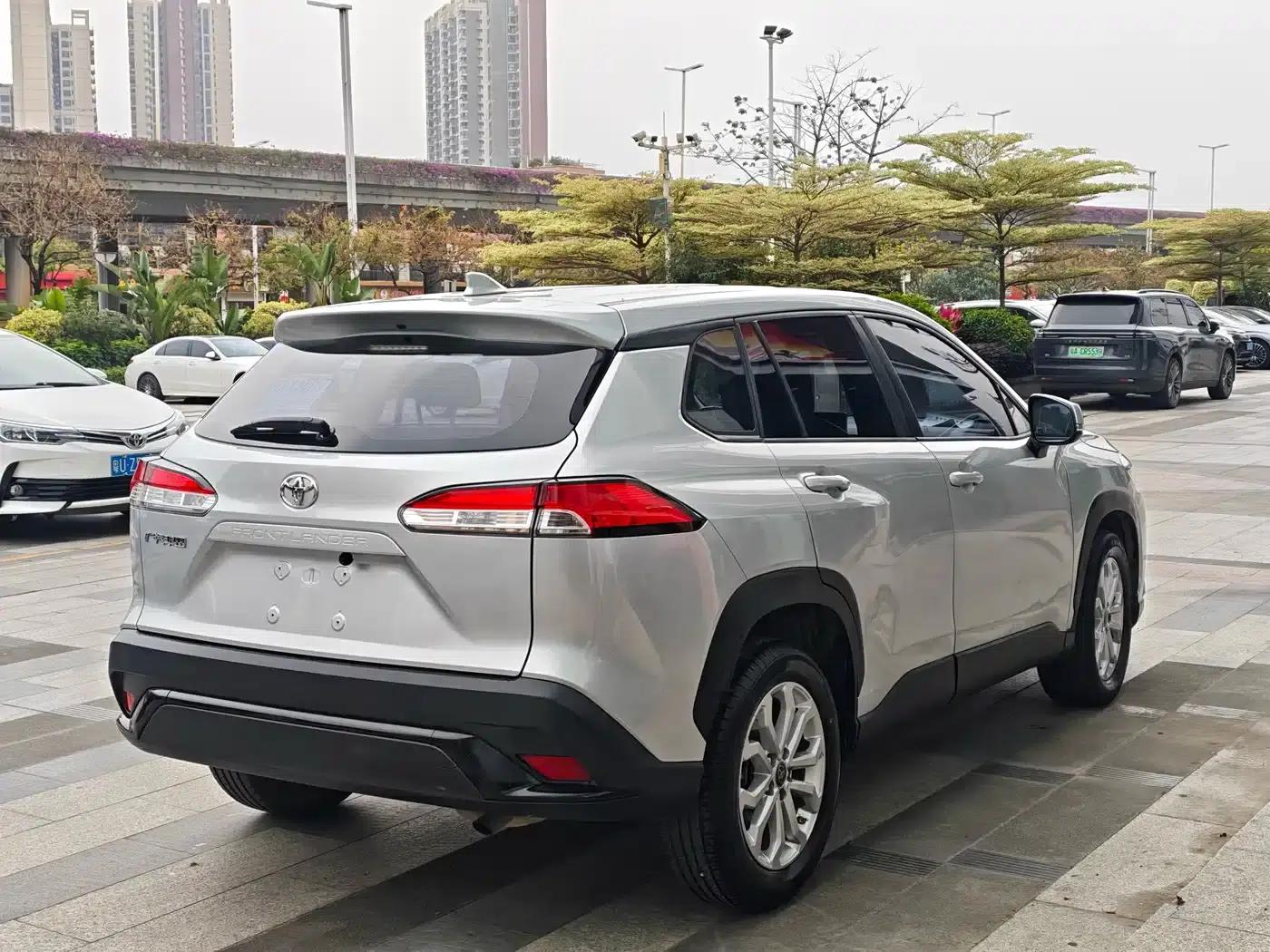 Fenglanda 2022 2.0L CVT Leading Edition — миниатюра 7