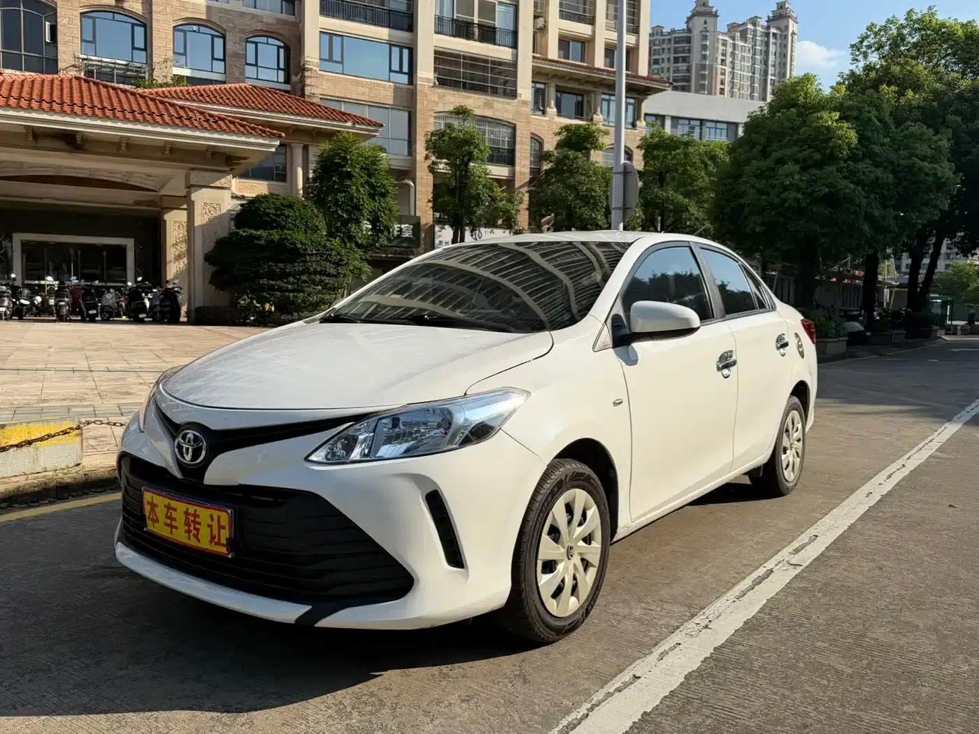 Vios 2019 1.5L CVT Adventure Edition — миниатюра 1