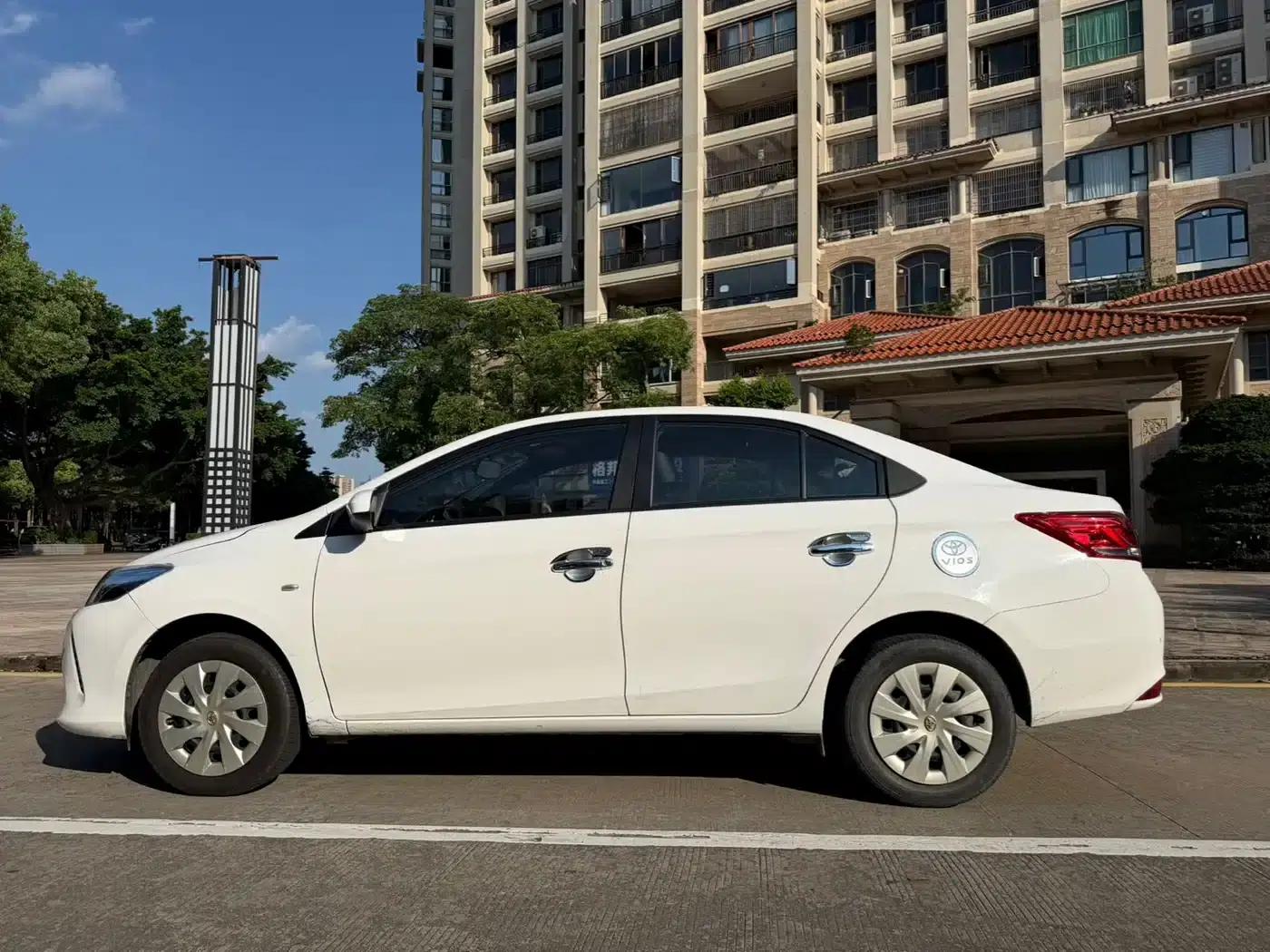 Vios 2019 1.5L CVT Adventure Edition — миниатюра 10