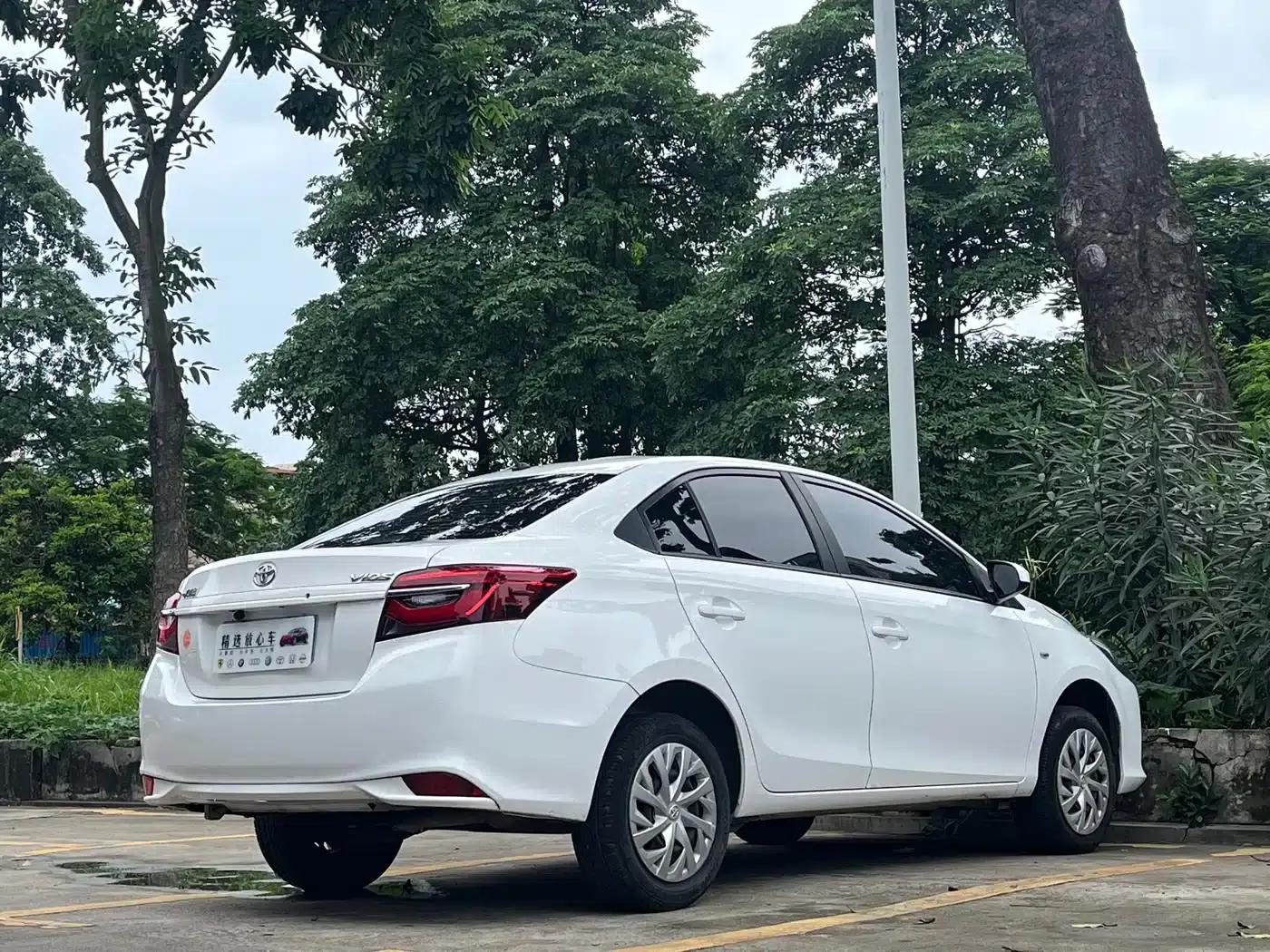 Vios 2021 1.5L CVT Adventure Edition — миниатюра 9