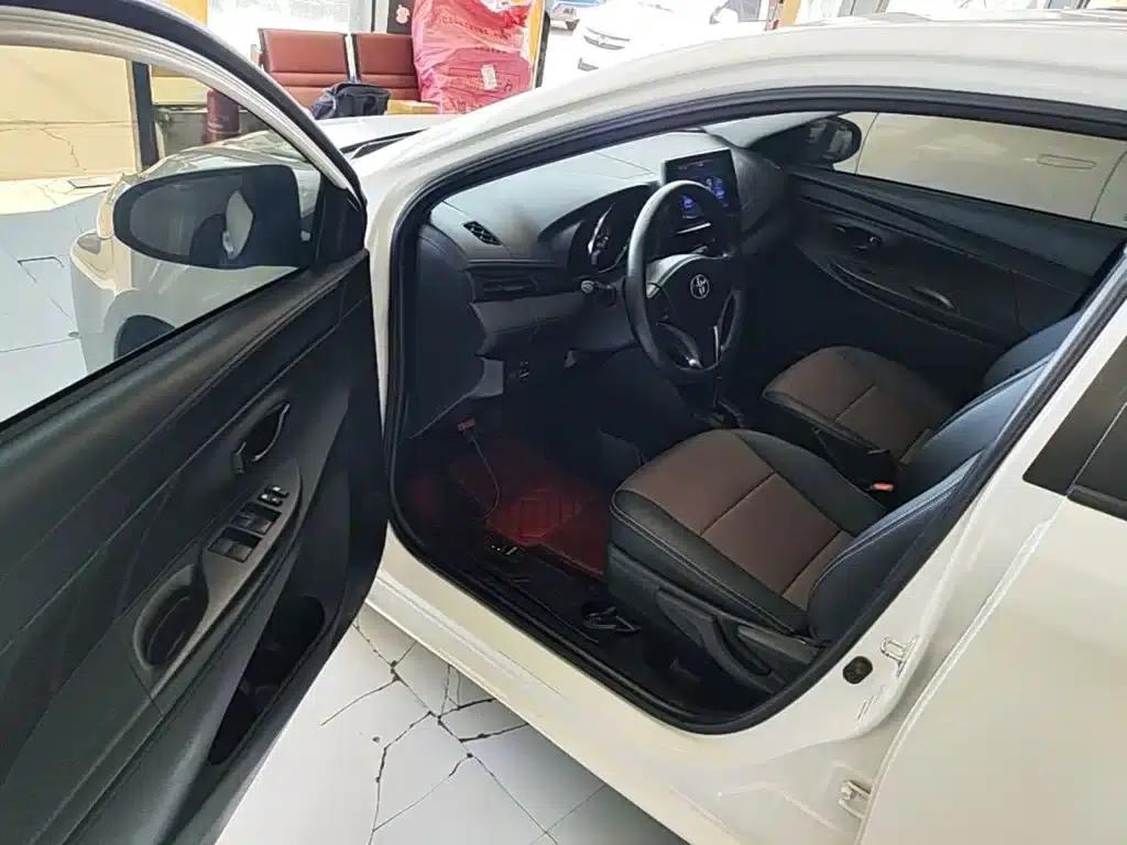 Vios 2021 1.5L CVT Adventure Edition — миниатюра 16