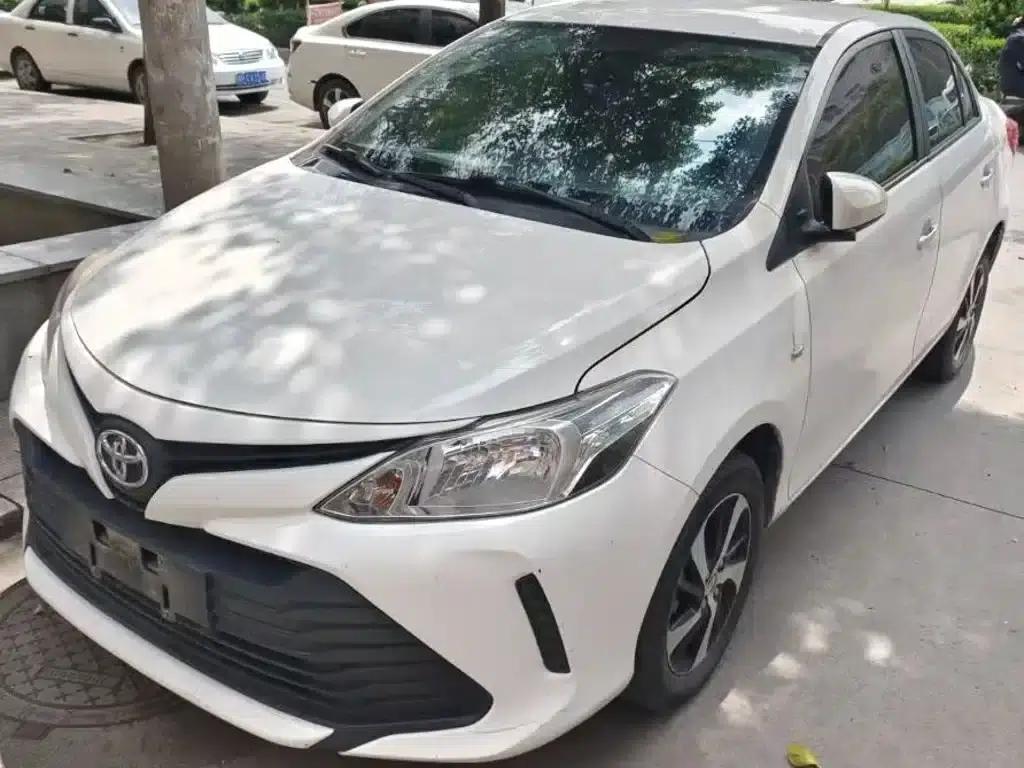 Vios 2017 1.5L Manual Comfort Edition — миниатюра 1