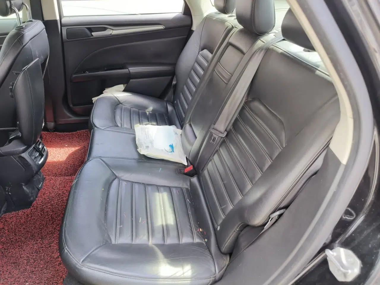 Ford Mondeo 2013 1.5L GTDi180 Fashion Edition — миниатюра 17