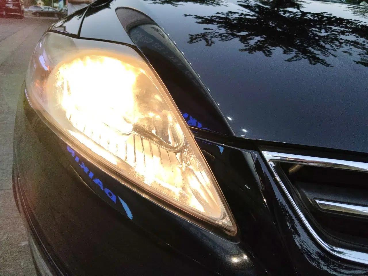 Ford Mondeo 2011 2.3L Fashion Edition — миниатюра 7