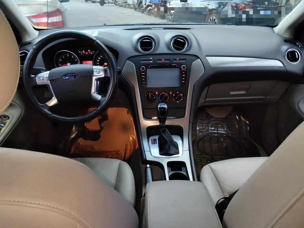 Ford Mondeo 2011 2.3L Fashion Edition — миниатюра 9