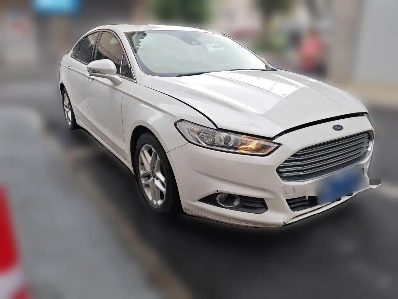 Ford Mondeo 2013 1.5L GTDi180 Fashion Edition — миниатюра 3