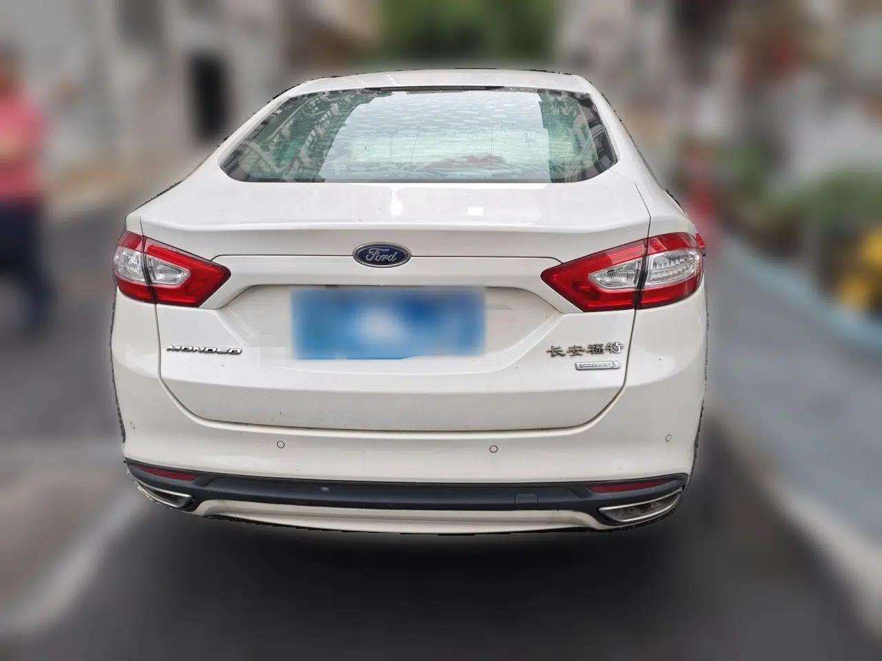 Ford Mondeo 2013 1.5L GTDi180 Fashion Edition — миниатюра 5