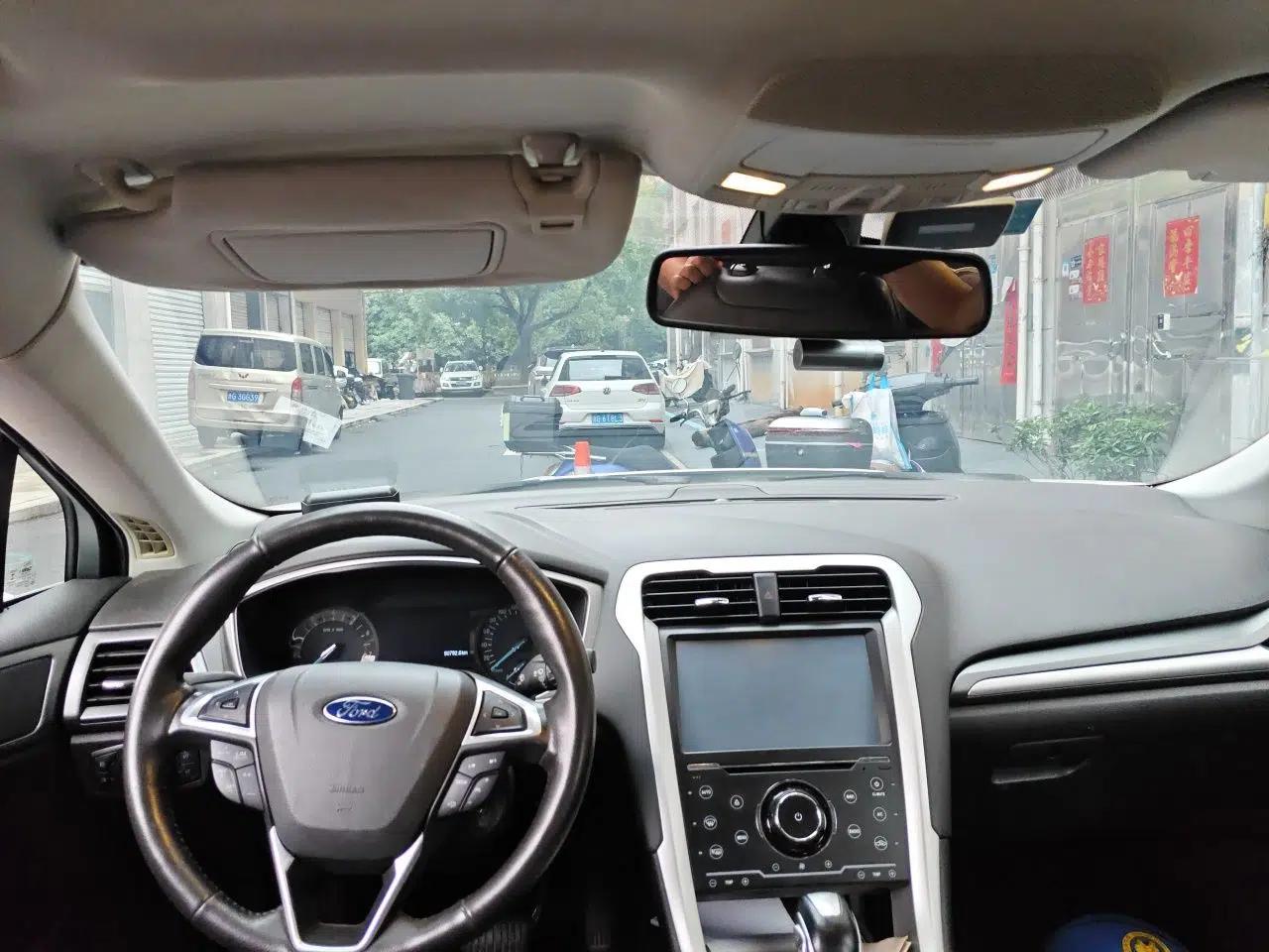 Ford Mondeo 2013 1.5L GTDi180 Fashion Edition — миниатюра 9