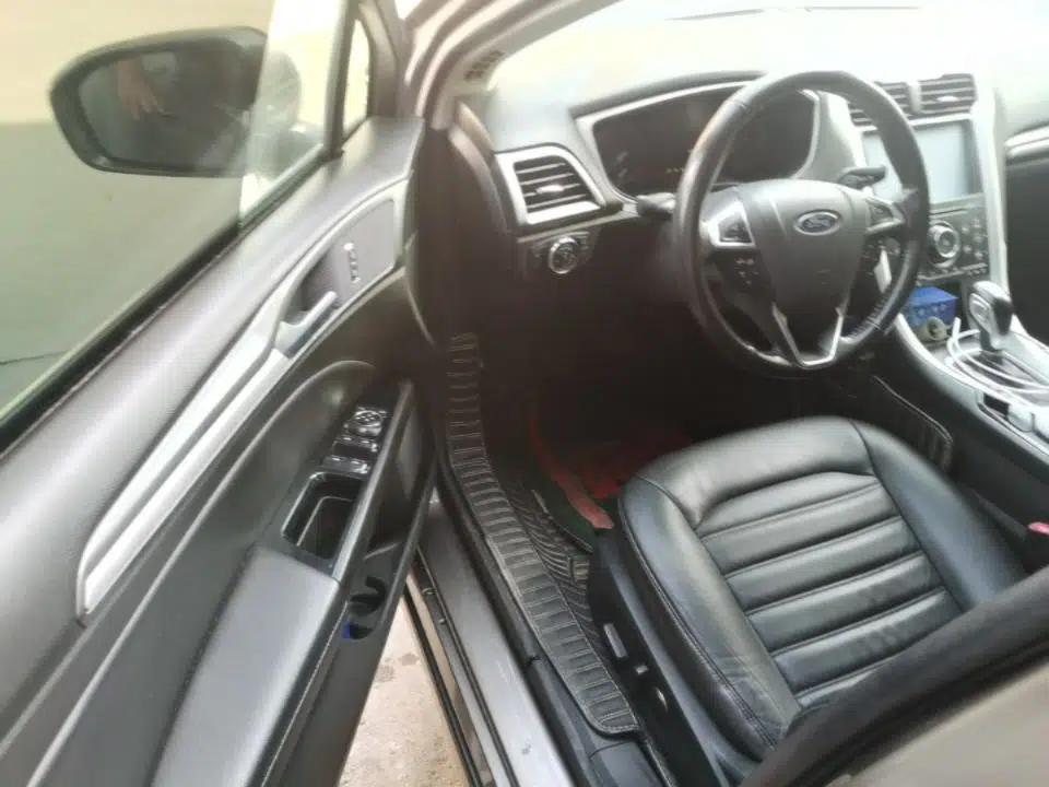 Ford Mondeo 2013 1.5L GTDi180 Fashion Edition — миниатюра 18