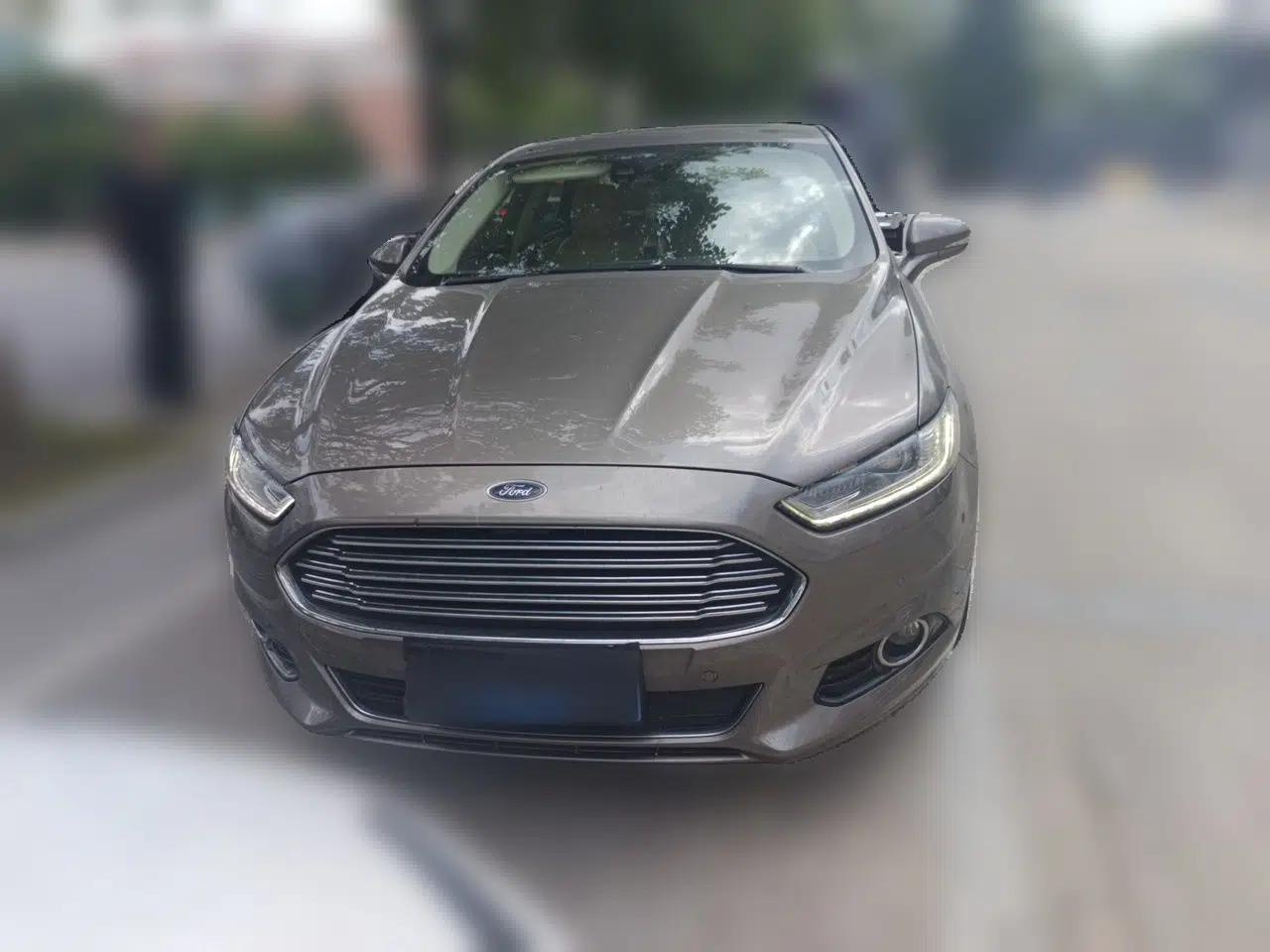 Ford Mondeo 2013 2.0L GTDi240 Ultimate Edition — миниатюра 2