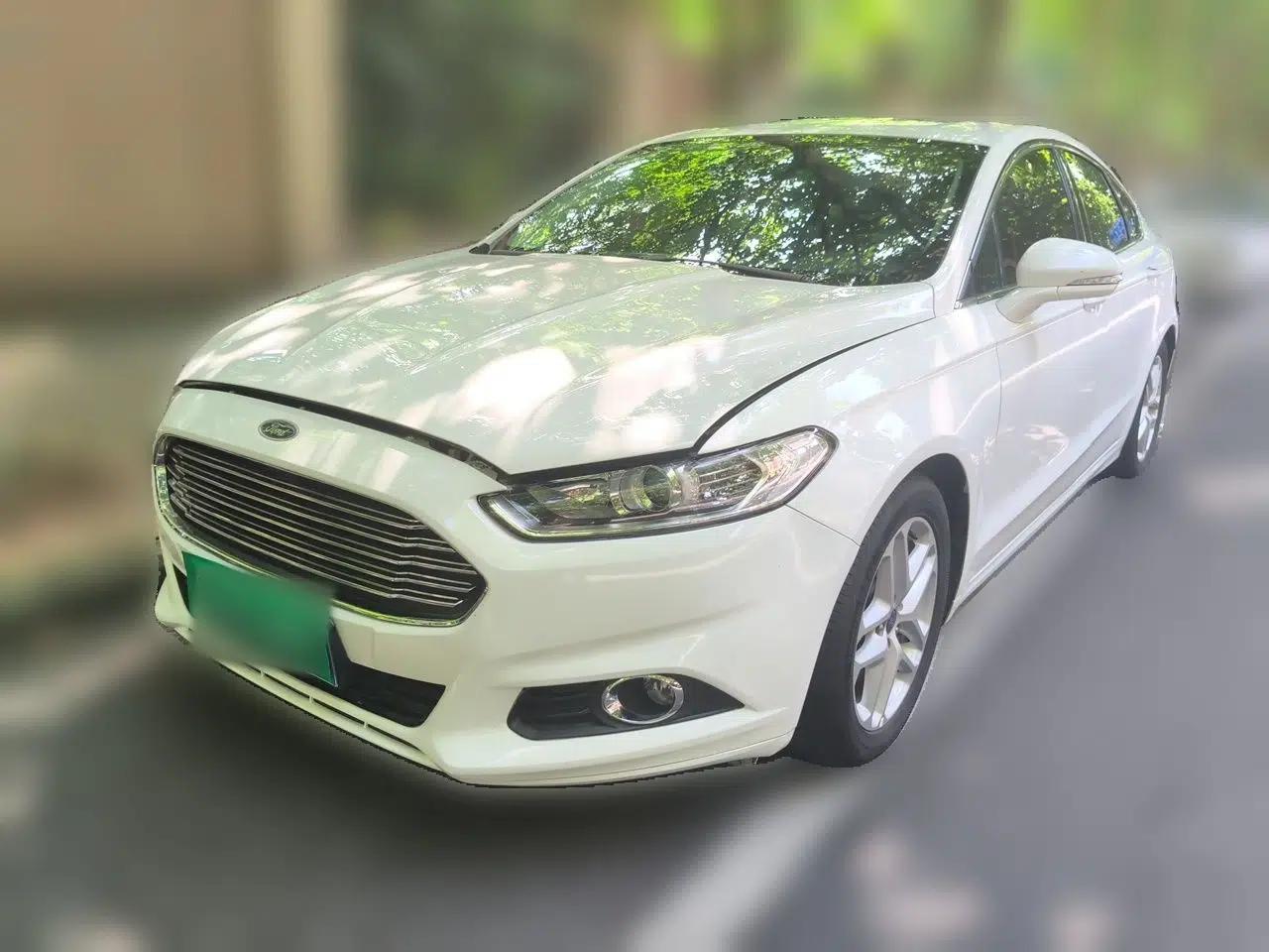 Ford Mondeo 2013 1.5L GTDi180 Fashion Edition — миниатюра 1
