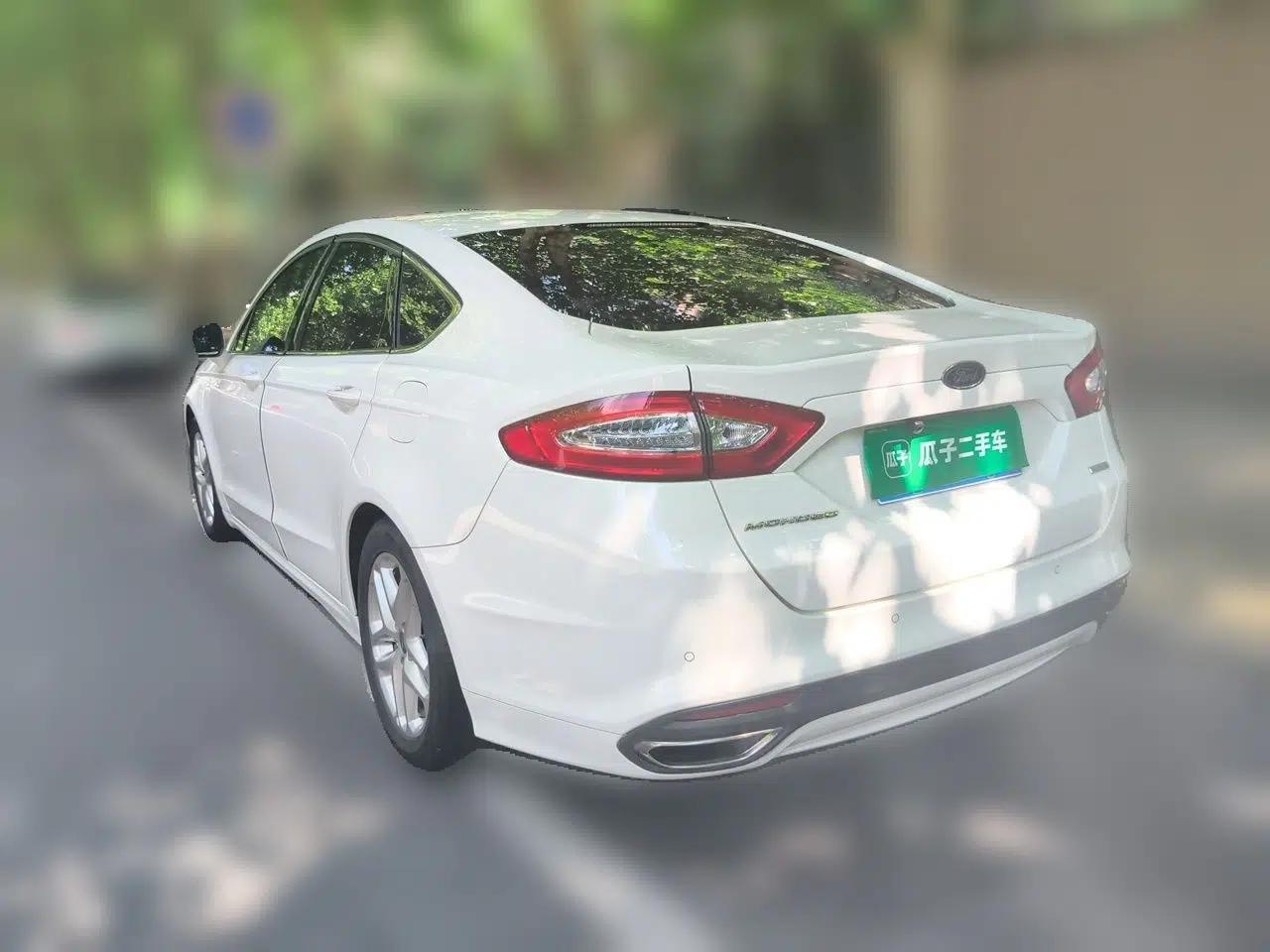 Ford Mondeo 2013 1.5L GTDi180 Fashion Edition — миниатюра 4