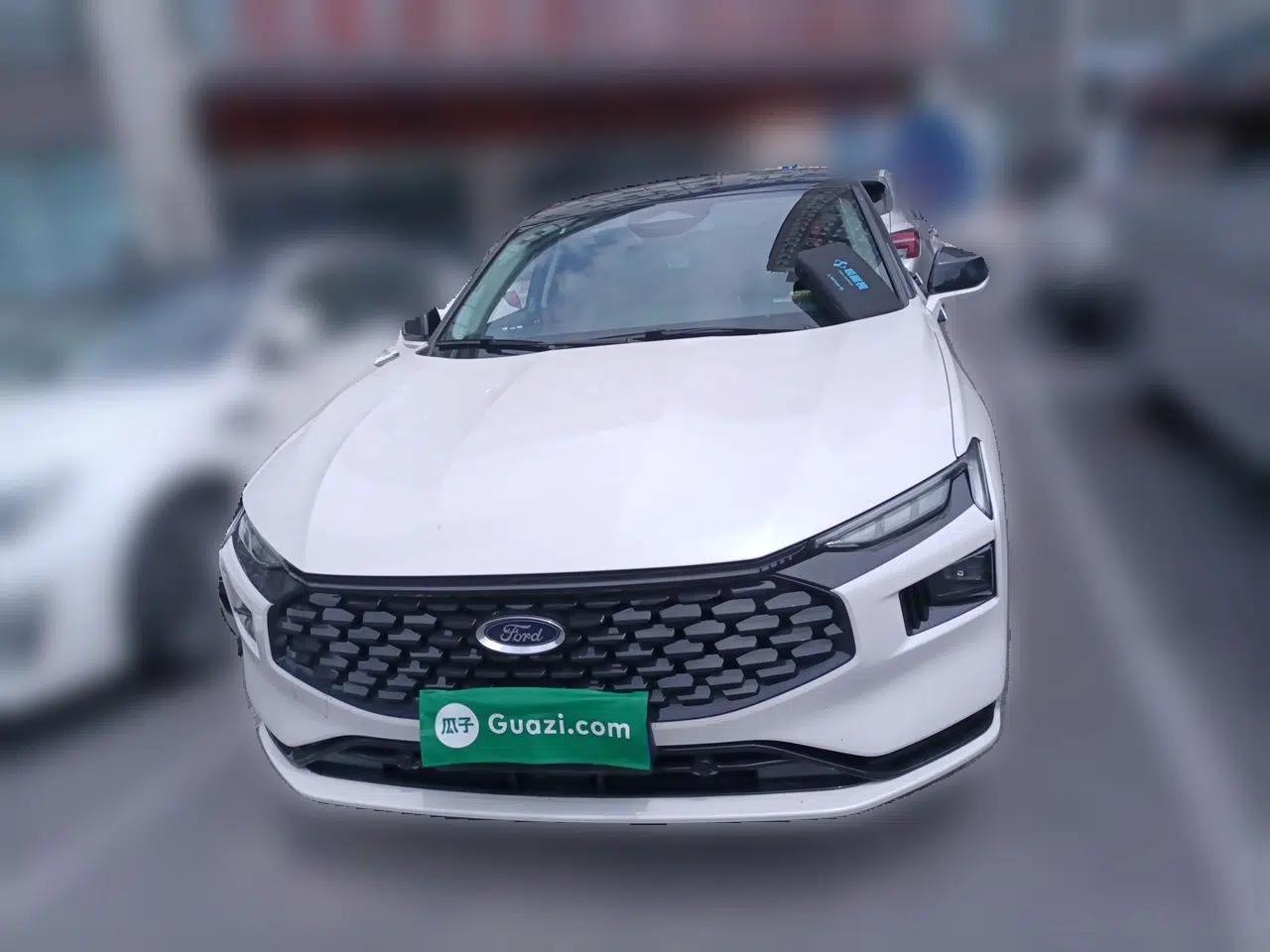 Ford Mondeo 2023 EcoBoost 245 Luxury Model — миниатюра 2