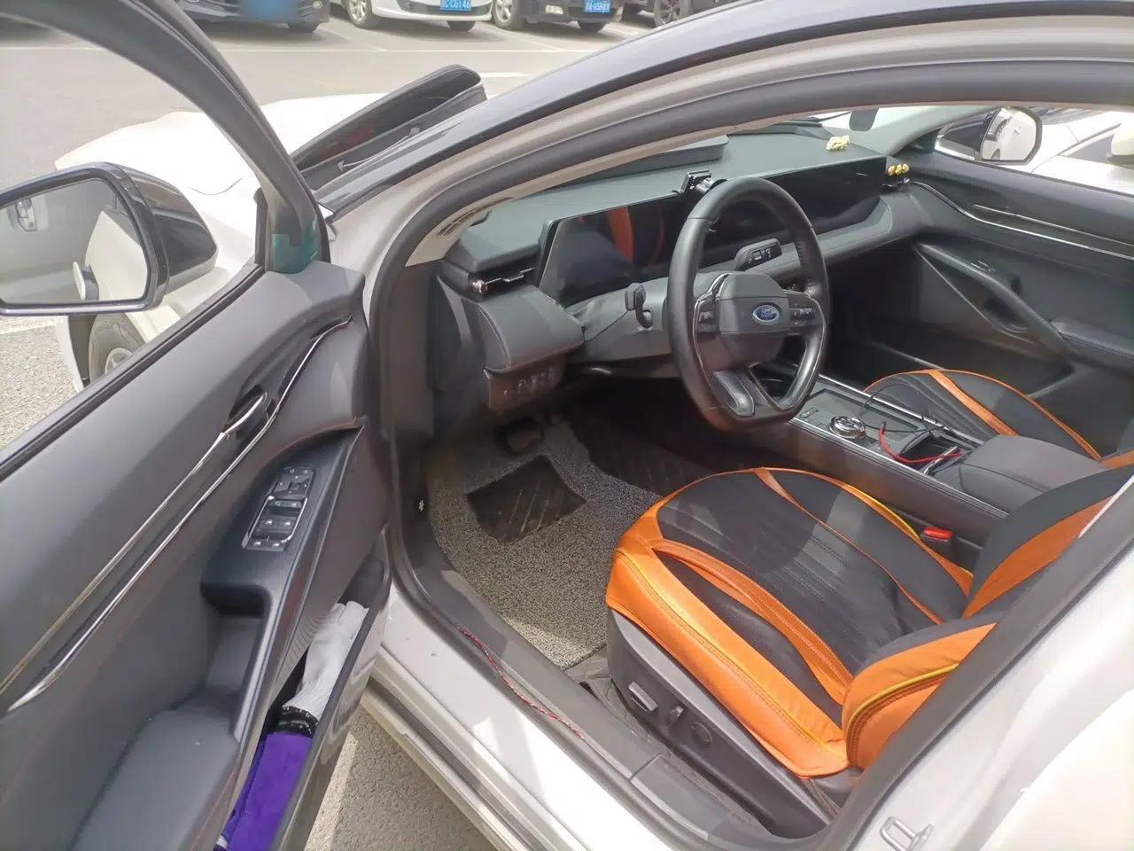 Ford Mondeo 2023 EcoBoost 245 Luxury Model — миниатюра 16