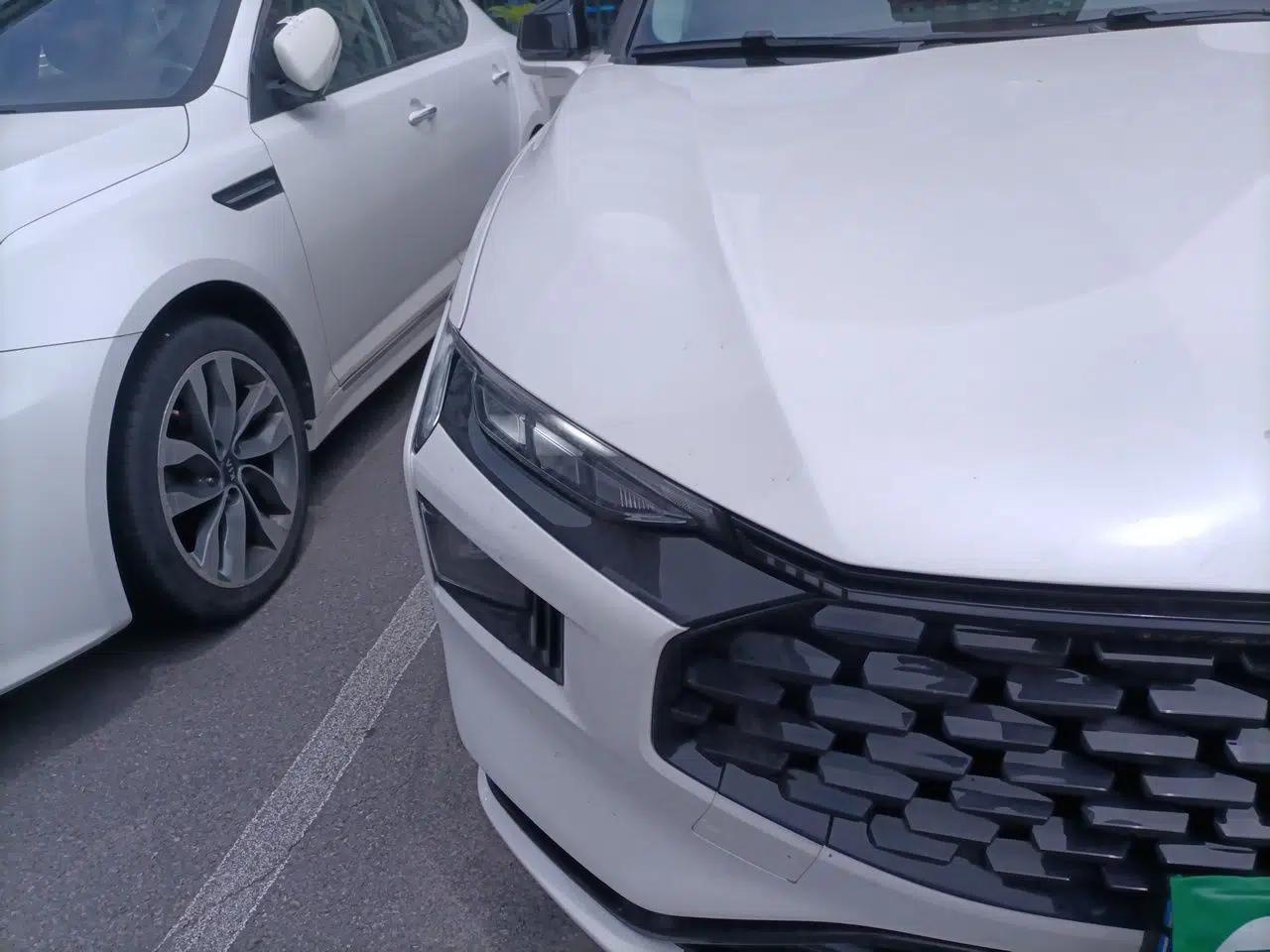 Ford Mondeo 2023 EcoBoost 245 Luxury Model — миниатюра 7