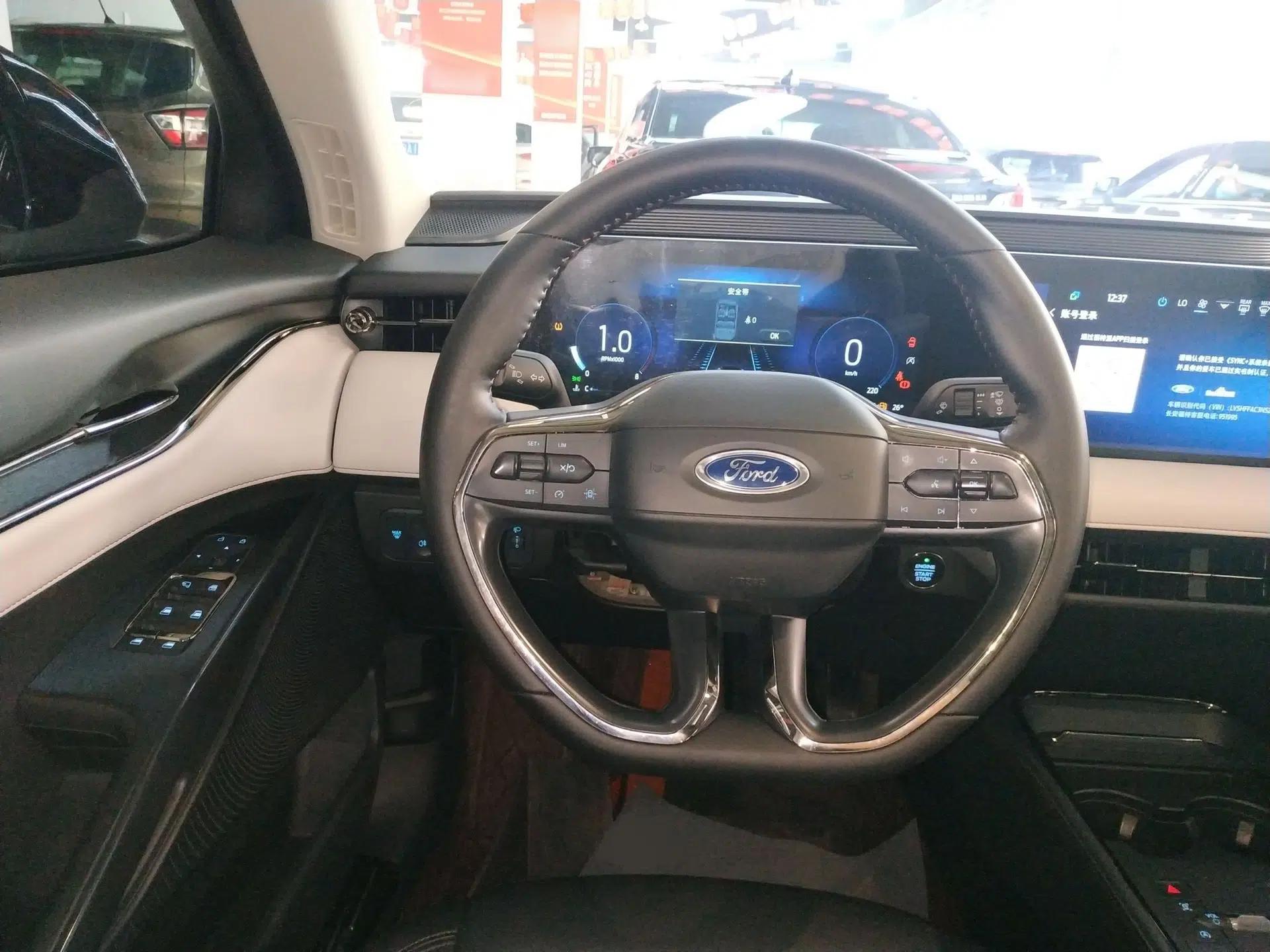 Ford Mondeo 2022 EcoBoost 245 Luxury Model — миниатюра 13