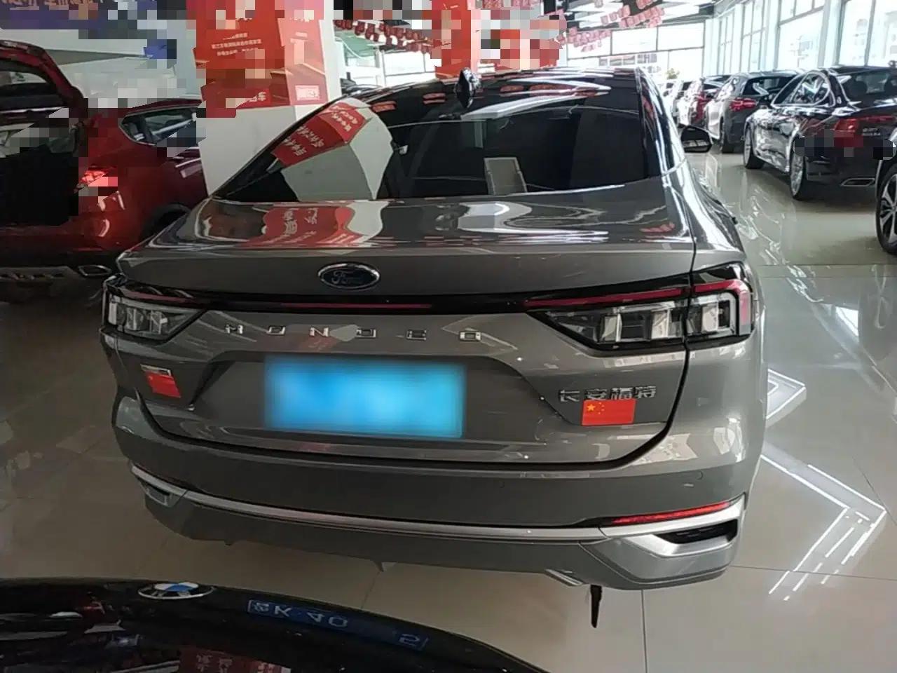 Ford Mondeo 2022 EcoBoost 245 Luxury Model — миниатюра 5