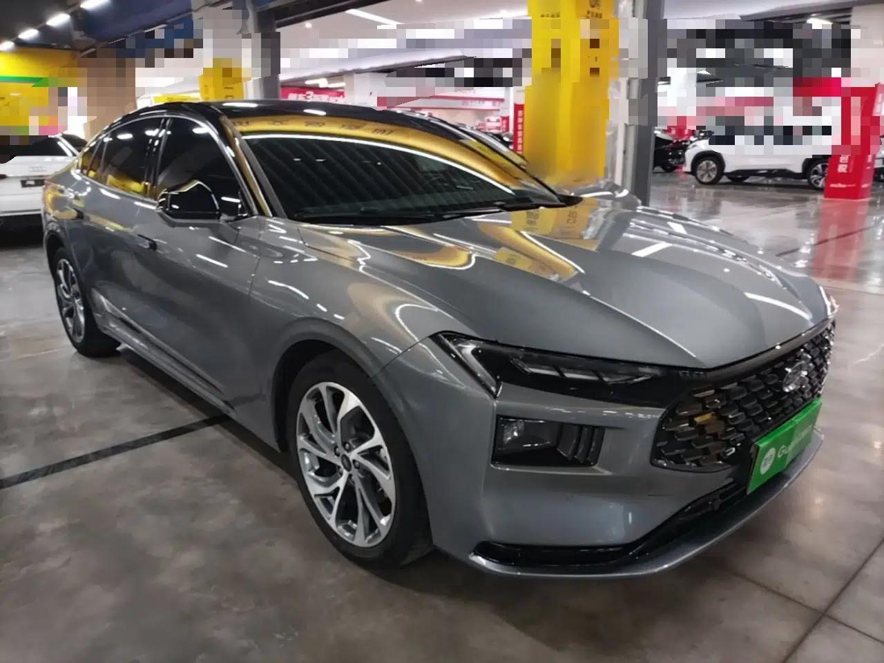 Ford Mondeo 2025 2.0T EcoBoost Ultimate Edition — миниатюра 3