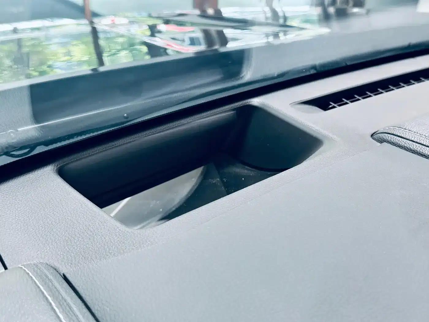 Crown Land Cruiser 2021 2.5L HEV 4WD Premium Edition — миниатюра 19