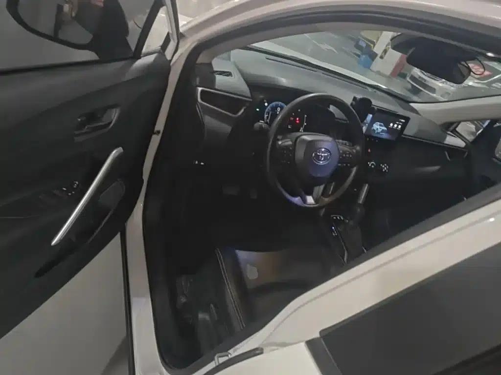 2023 Toyota Corolla Sharp 2.0L Pioneer Edition — миниатюра 16