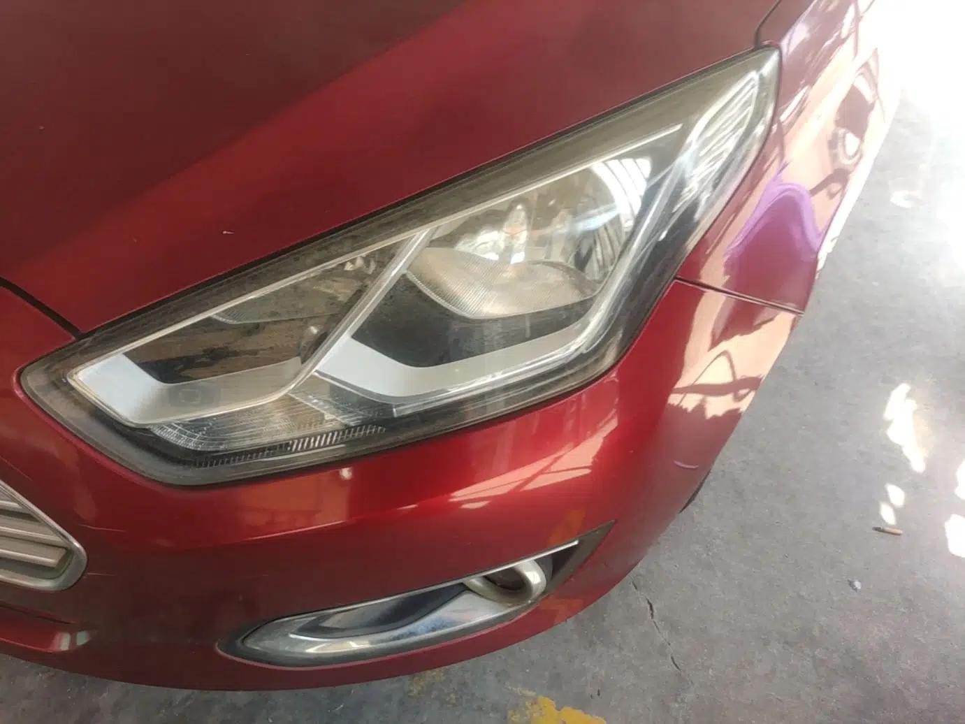 Ford Escort 2015 1.5L Automatic Comfort Edition — миниатюра 8