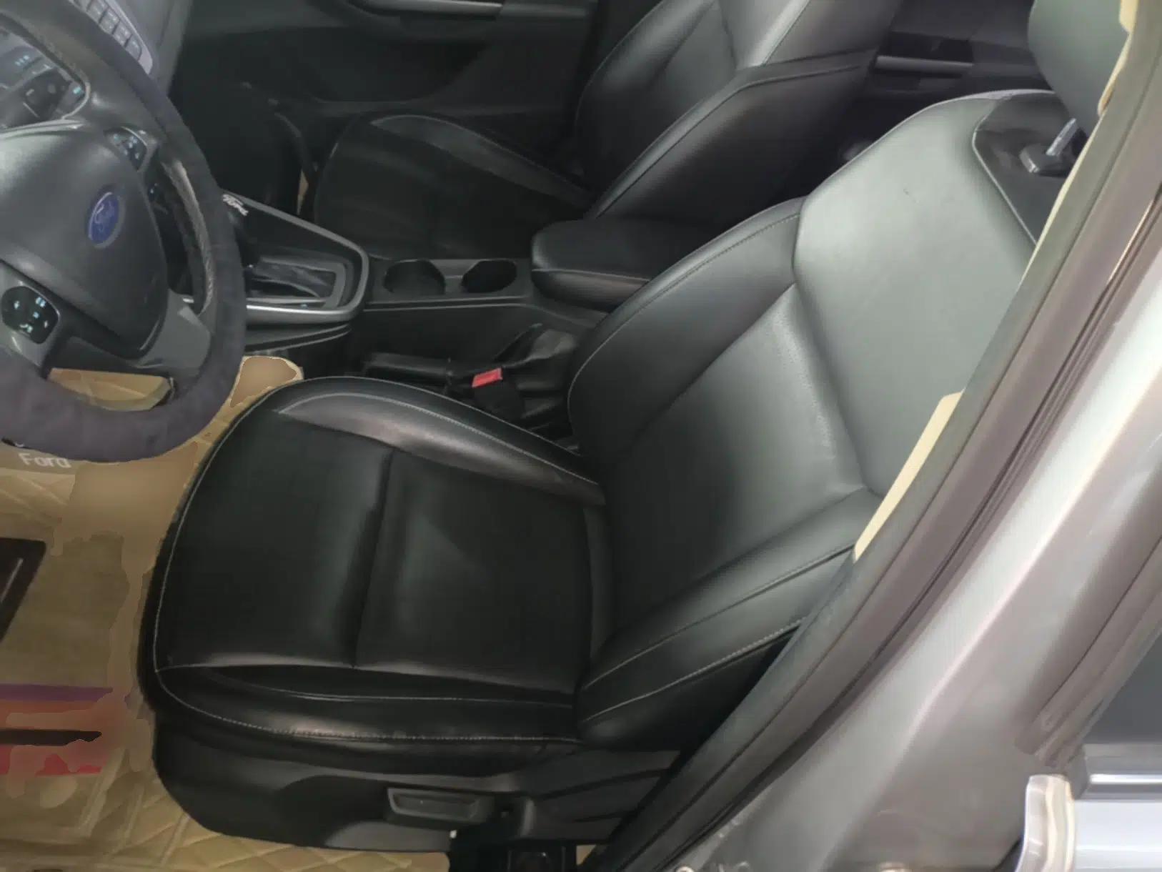 Ford Escort 2015 1.5L Automatic Fashion Model — миниатюра 22