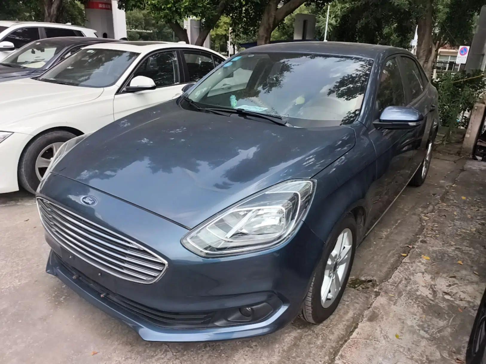 Ford Escort 2019 1.5L Automatic Enjoyment Model — миниатюра 1