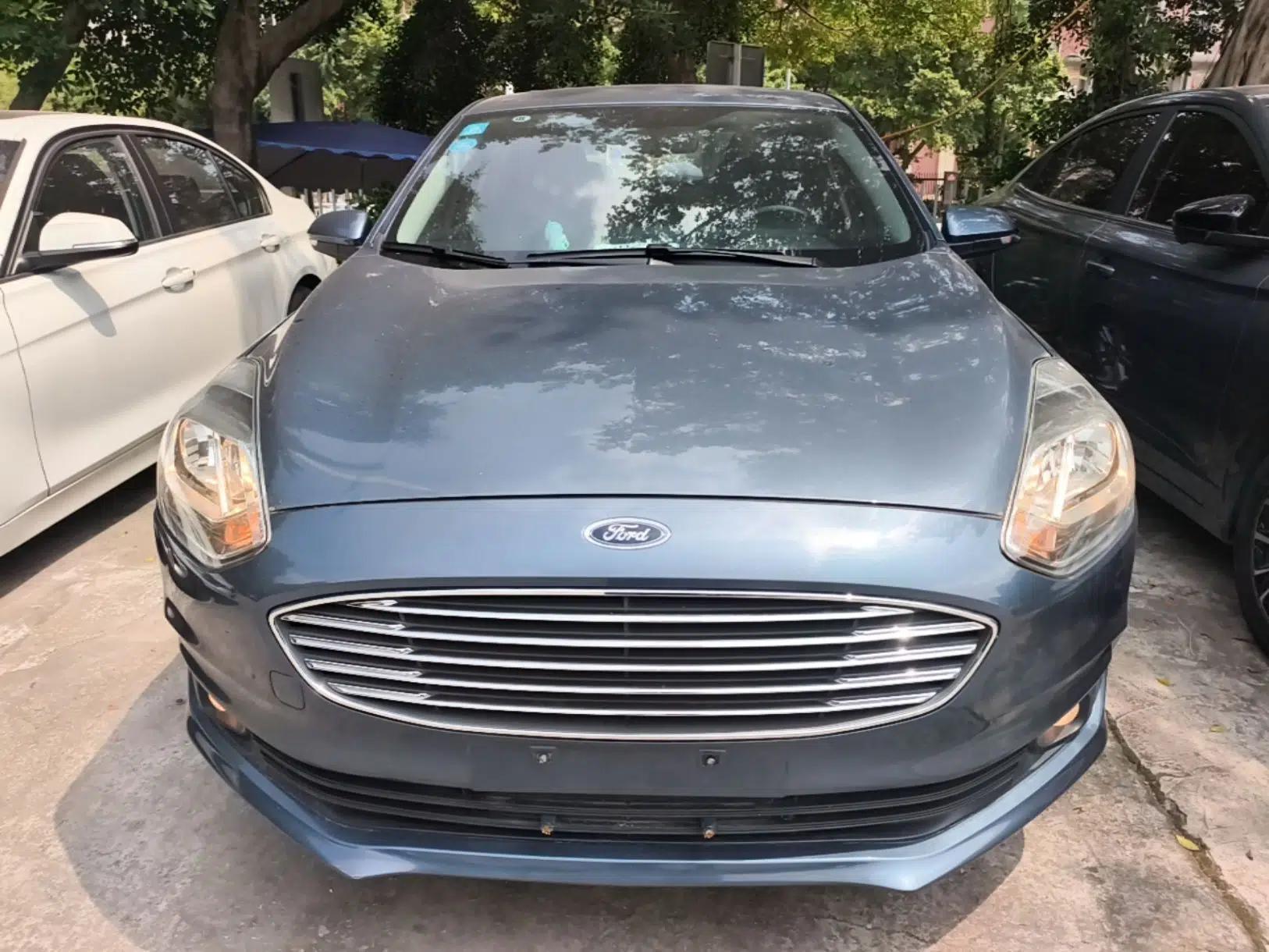 Ford Escort 2019 1.5L Automatic Enjoyment Model — миниатюра 2