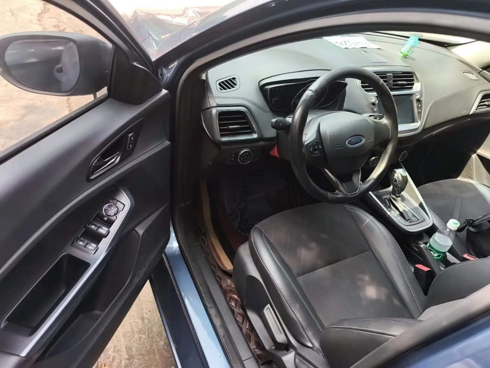 Ford Escort 2019 1.5L Automatic Enjoyment Model — миниатюра 18