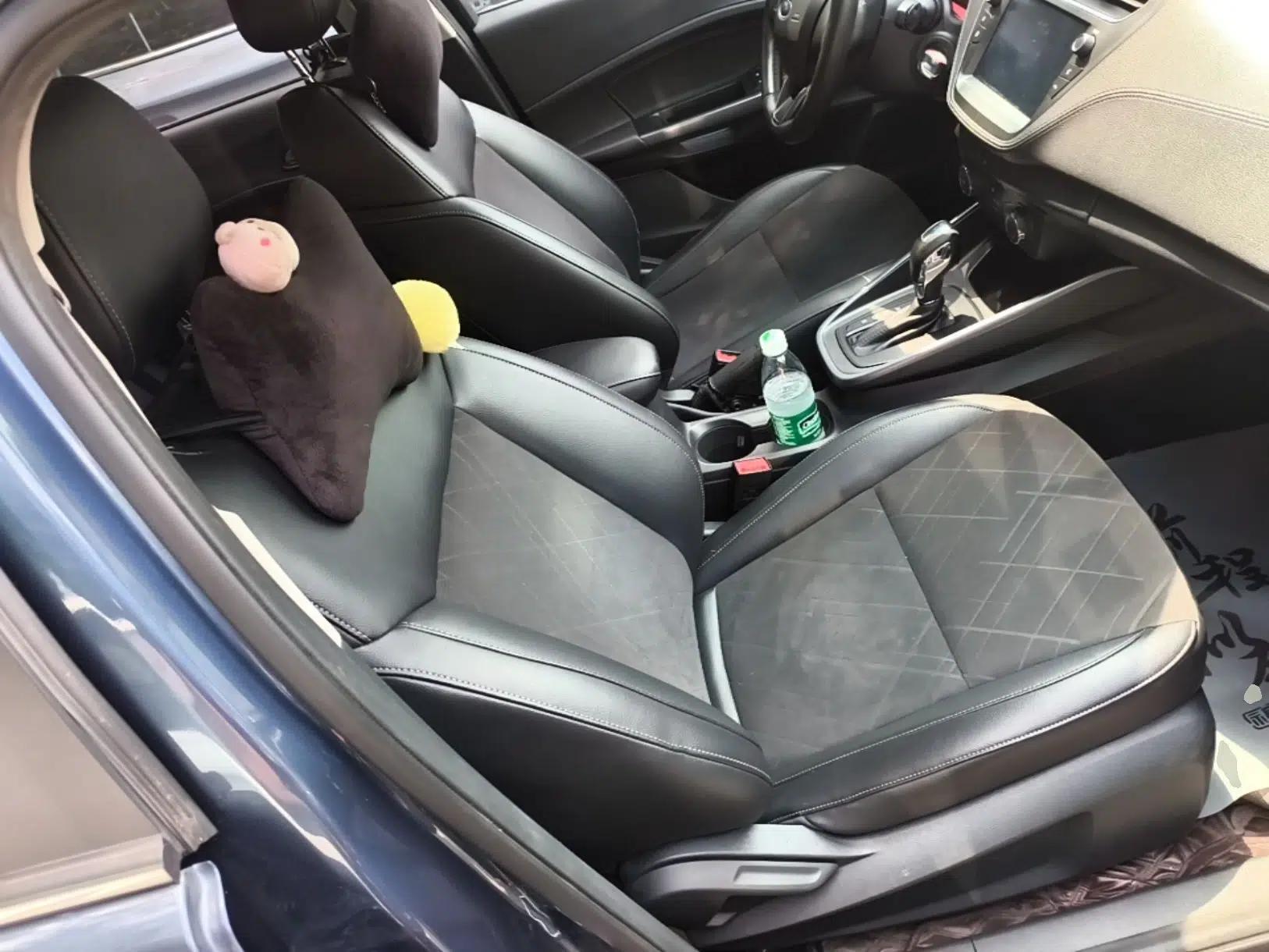 Ford Escort 2019 1.5L Automatic Enjoyment Model — миниатюра 19