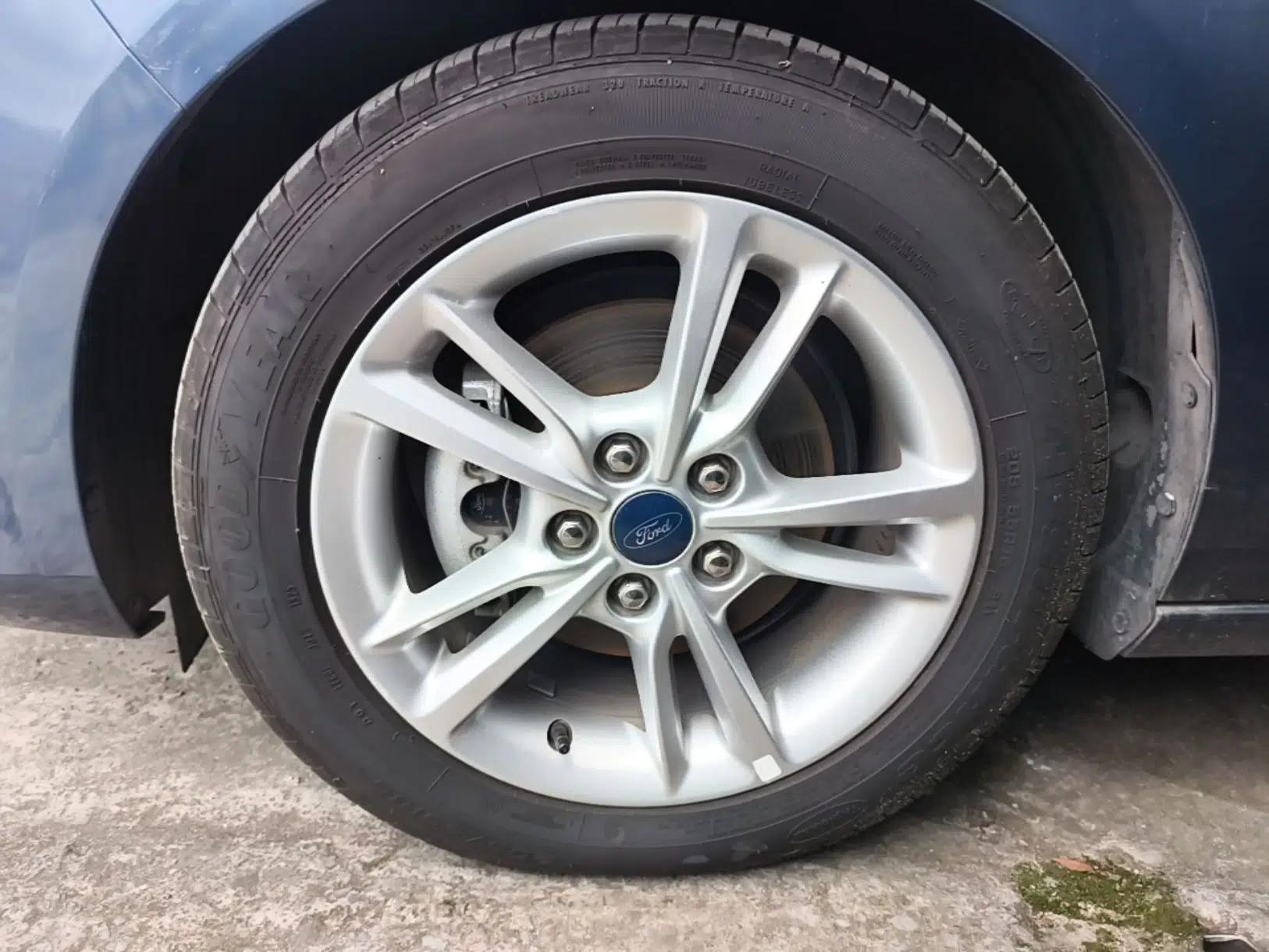 Ford Escort 2019 1.5L Automatic Enjoyment Model — миниатюра 10