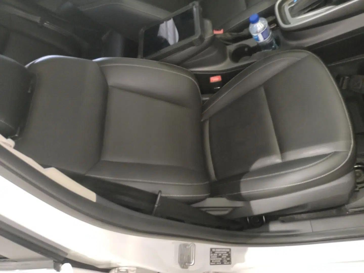 Ford Escort 2017 Happiness Edition 1.5L Automatic Fashion Version — миниатюра 24