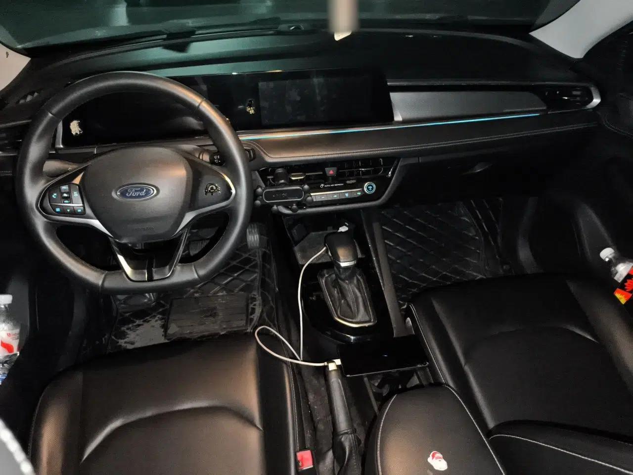 Ford Escort 2021 1.5L Automatic Diamond Edition — миниатюра 9